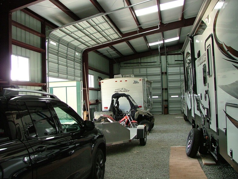 More Photos Of 4022 Waterworks Rd, Saint Joseph Self Storage For Sale