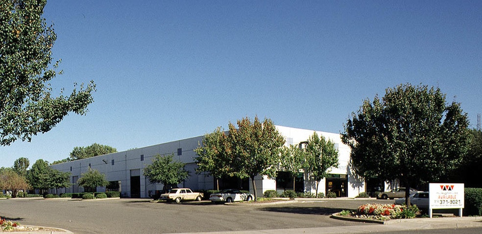 More Photos Of 1099 Vine St, Sacramento Warehouse For Lease