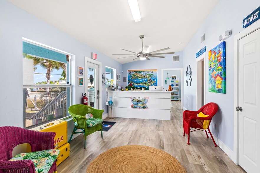 More Photos Of 4574 Pine Island Rd NW, Matlacha Office For Sale