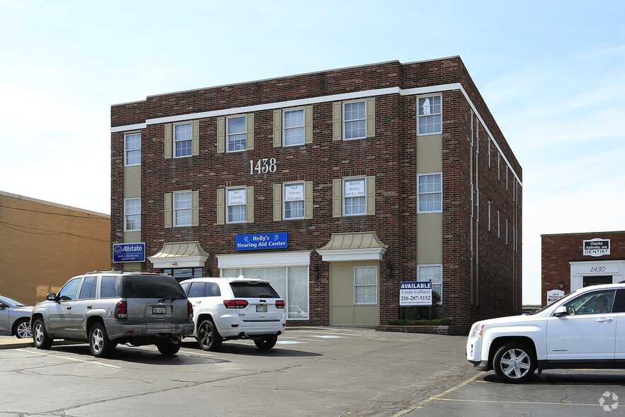 Primary Photo Of 1438 Som Center Rd, Cleveland Medical For Lease