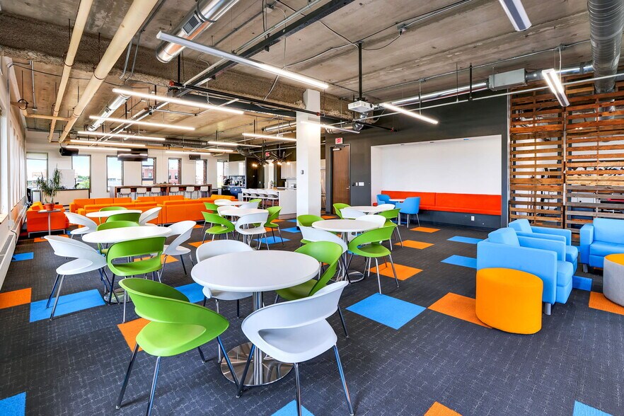 More Photos Of 1665 Utica Ave S, Saint Louis Park Unknown For Lease