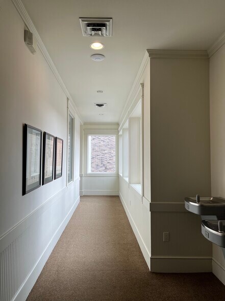 More Photos Of 236 E Front St, Traverse City Storefront Retail Office For Lease