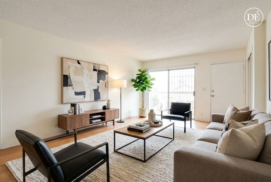 More Photos Of 933 New Depot St, Los Angeles Apartments For Sale