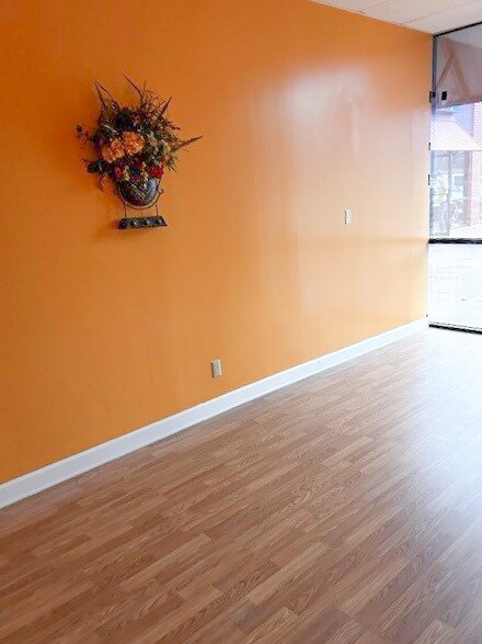 More Photos Of 750 S Cherokee St, Catoosa Unknown For Lease
