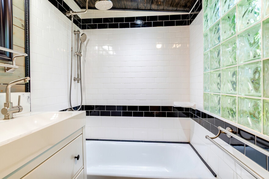 More Photos Of 916 Imperial Beach Blvd, Imperial Beach Apartments For Sale