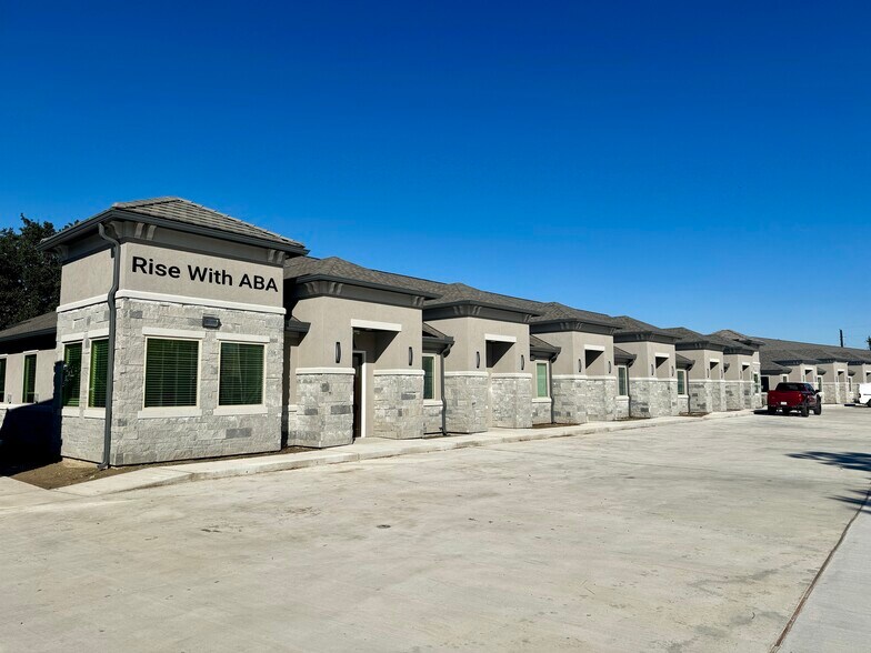 More Photos Of 17820 Mound Rd, Cypress Unknown For Lease