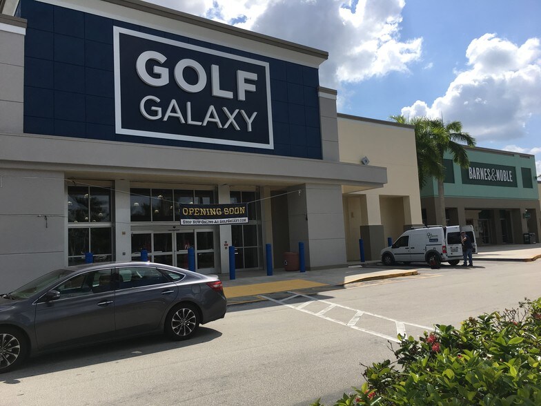 More Photos Of 11940 Pines Blvd, Pembroke Pines Unknown For Lease