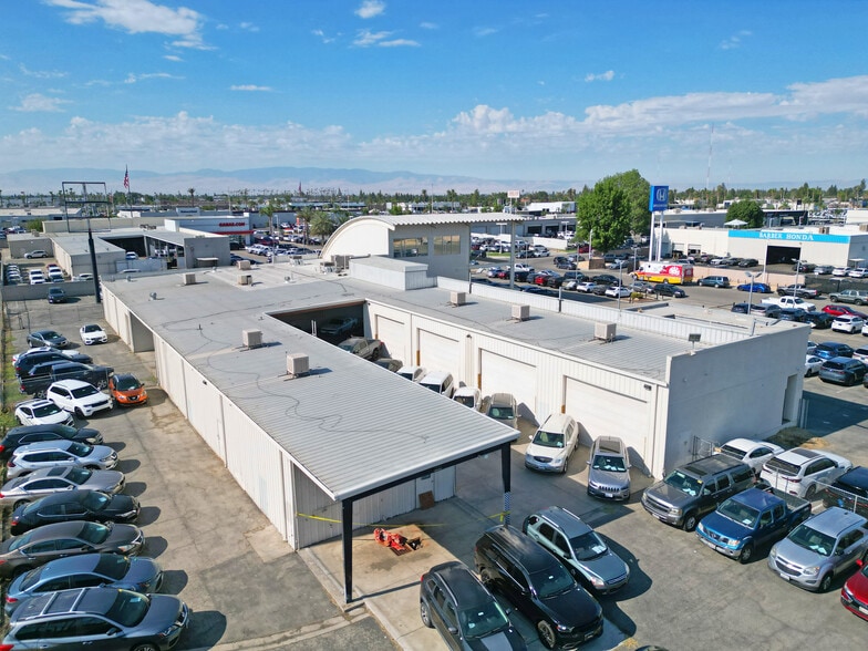 More Photos Of 4500 Rudnick Ct, Bakersfield Auto Dealership For Sale