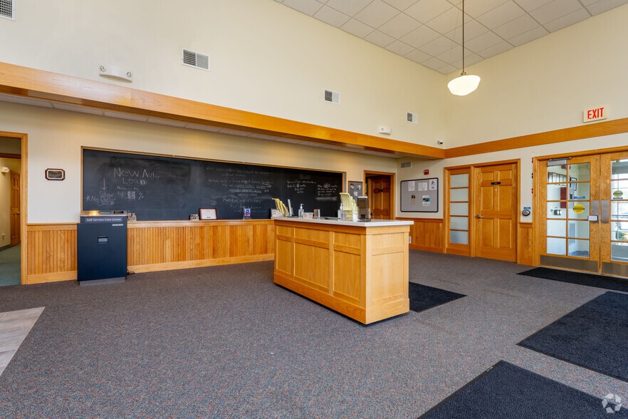 More Photos Of 815 Ridge Rd, Webster Bank For Lease