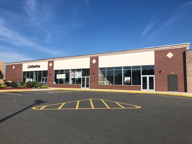 Primary Photo Of 1400 Boston Rd, Springfield Storefront For Lease