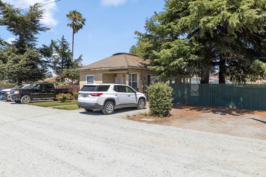 More Photos Of 13350 Kimble Ct, San Martin Apartments For Sale
