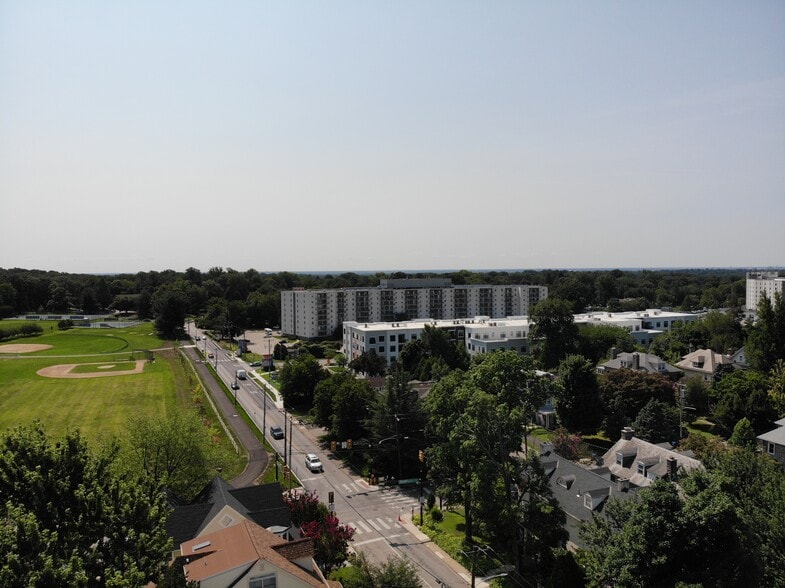 More Photos Of 815 Greenwood Ave, Jenkintown Medical For Sale