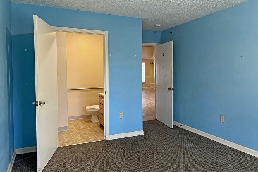 More Photos Of 1119 Brookhaven Rd, Franklin Healthcare For Sale