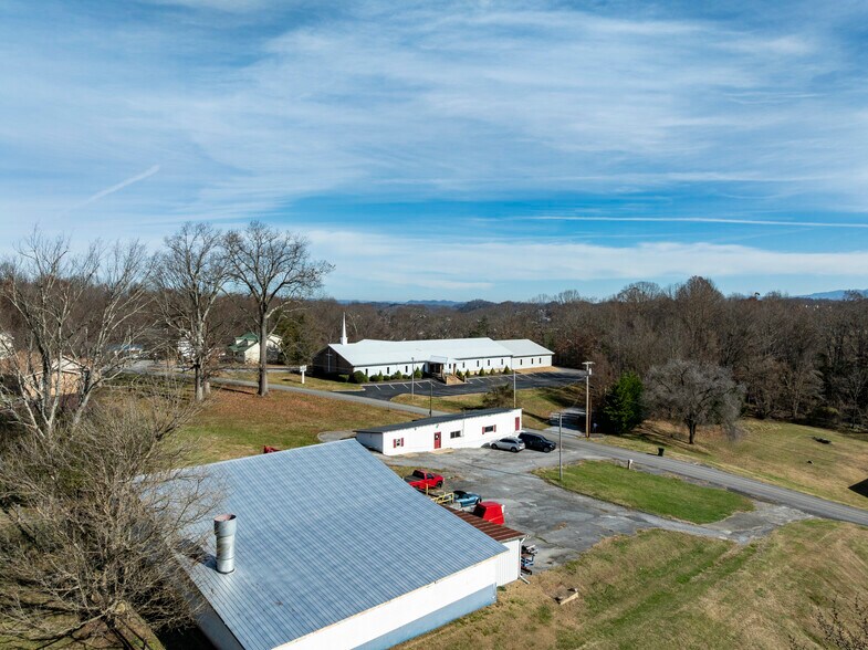 More Photos Of 127 Cherry St, Johnson City Industrial For Sale