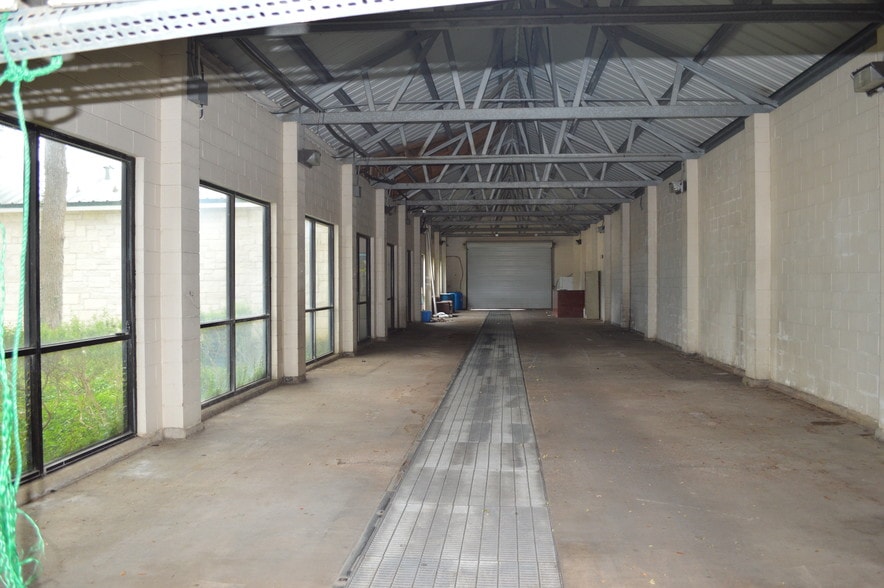 More Photos Of 11201 Pecan Park Blvd, Cedar Park Carwash For Lease