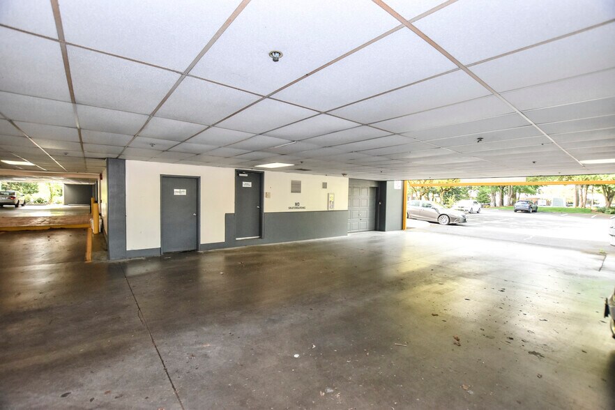 More Photos Of 3425 NE Ensign Rd, Olympia Medical For Lease