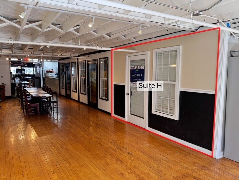 More Photos Of 118 Main St SW, Gainesville Freestanding For Lease