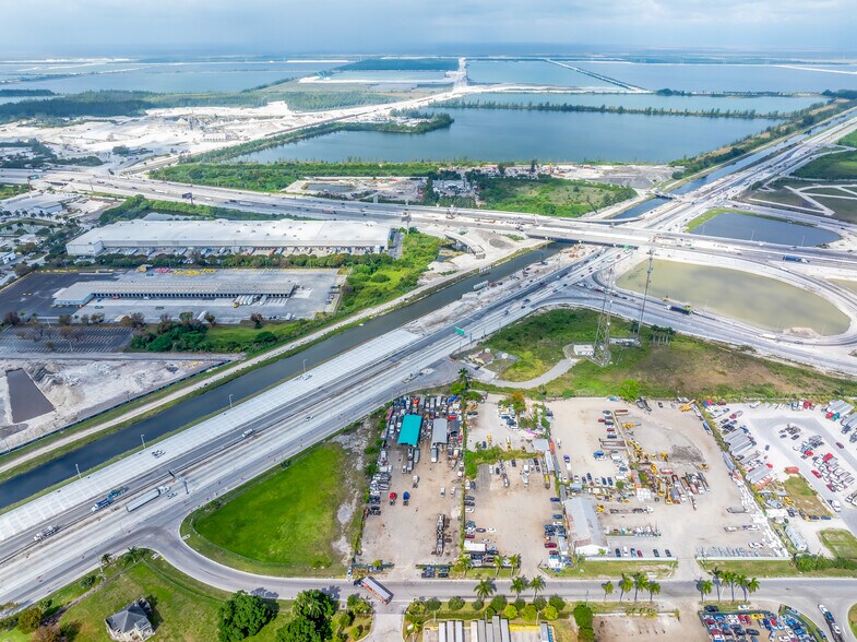 More Photos Of 13800 NW 112th ave, Hialeah Gardens Land For Sale