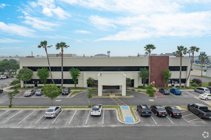 Primary Photo Of 1205 N Ed Carey Dr, Harlingen Office For Lease