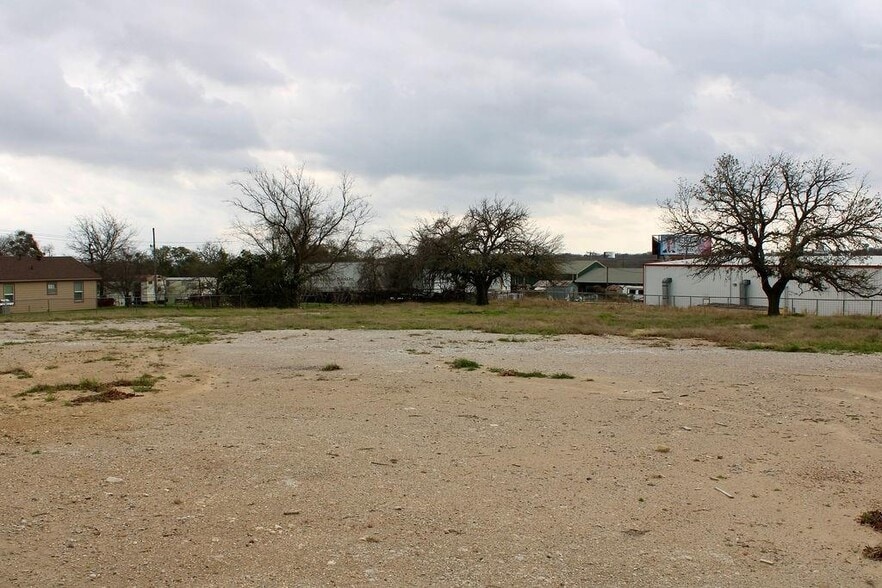 More Photos Of 119 Mikus Rd, Hudson Oaks Land For Lease