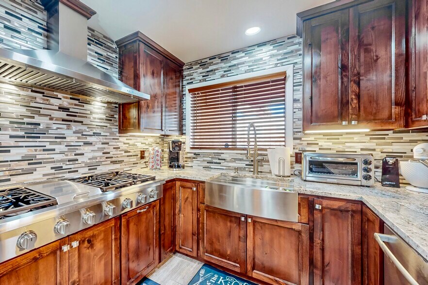 More Photos Of 2116 N Riverside Dr, Espanola Manufactured Housing Mobile Home Park For Sale