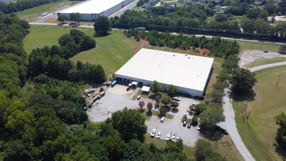 Primary Photo Of 1698 Perimeter Rd, Greenville Warehouse For Sale