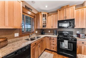 More Photos Of 13111 PA 168, Conneaut Lake Apartments For Sale