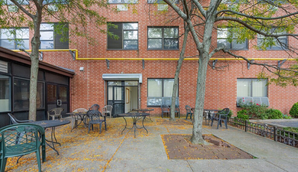 More Photos Of 3602 Mermaid Ave, Brooklyn Office For Lease