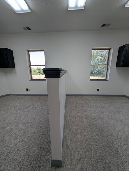 More Photos Of 6051 S Indianapolis Rd, Whitestown Office For Lease