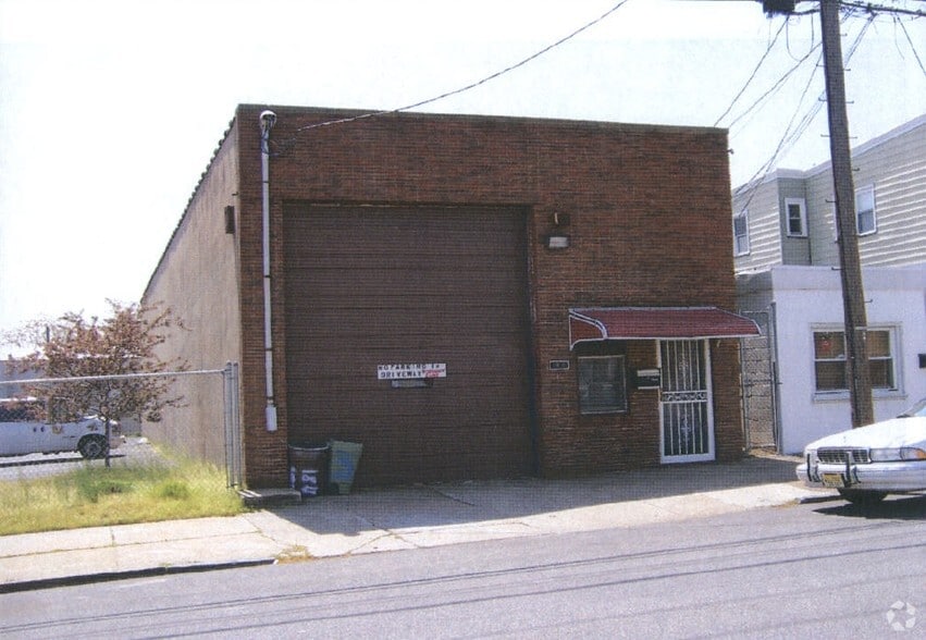 More Photos Of 184 Michigan Ave, Paterson Warehouse For Sale