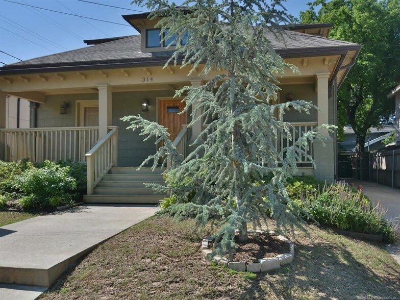 More Photos Of 314 W 14th Pl, Tulsa Office For Sale