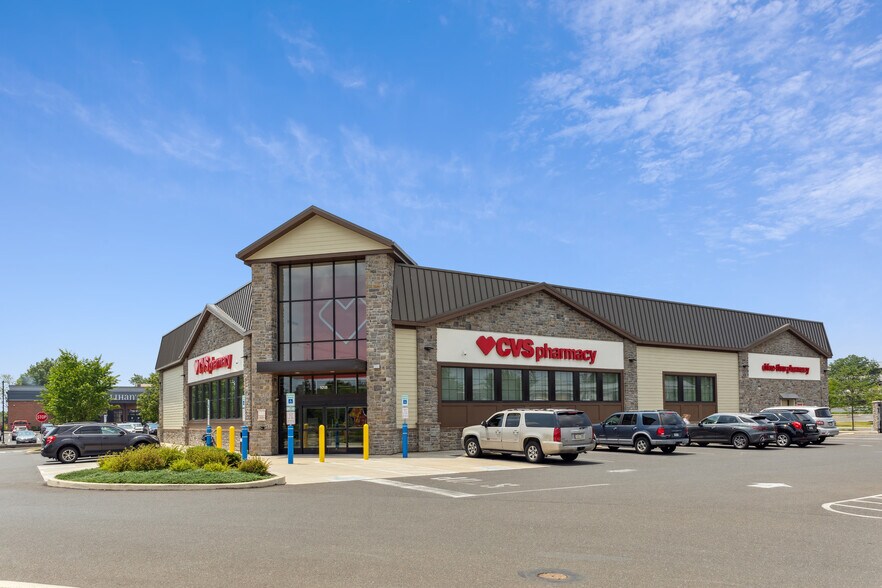 More Photos Of 101 Easton Rd, Horsham Township Drugstore For Sale