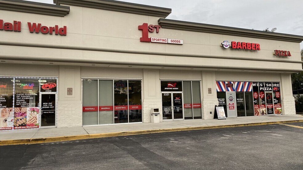 More Photos Of 3317 Lithia Pinecrest Rd, Valrico Unknown For Lease