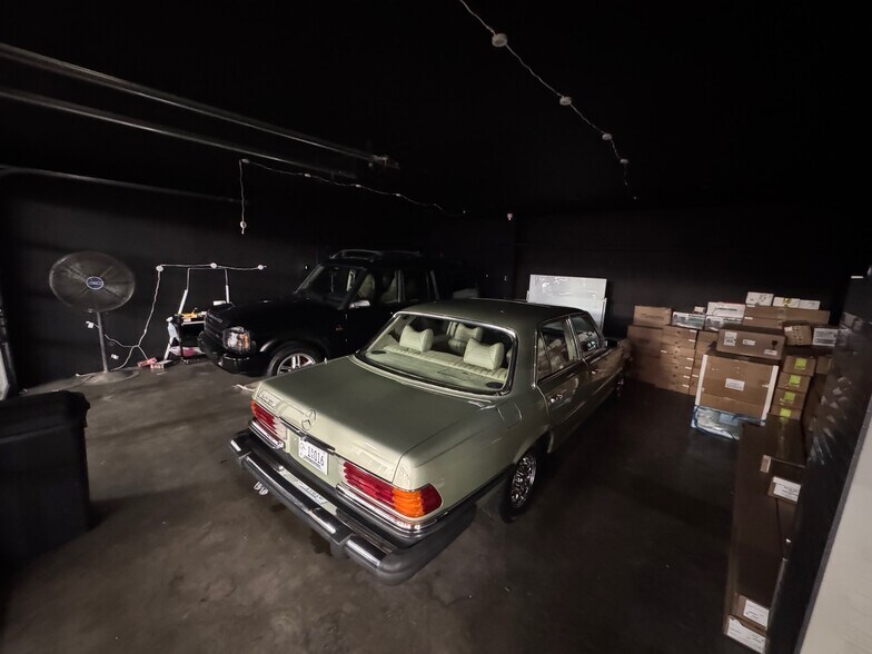 More Photos Of 2370 Covington Cv, Memphis Auto Repair For Lease