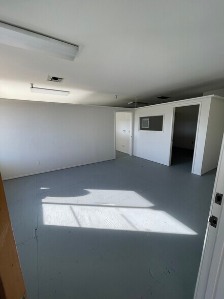 More Photos Of 860 Petaluma Blvd, Petaluma Unknown For Lease