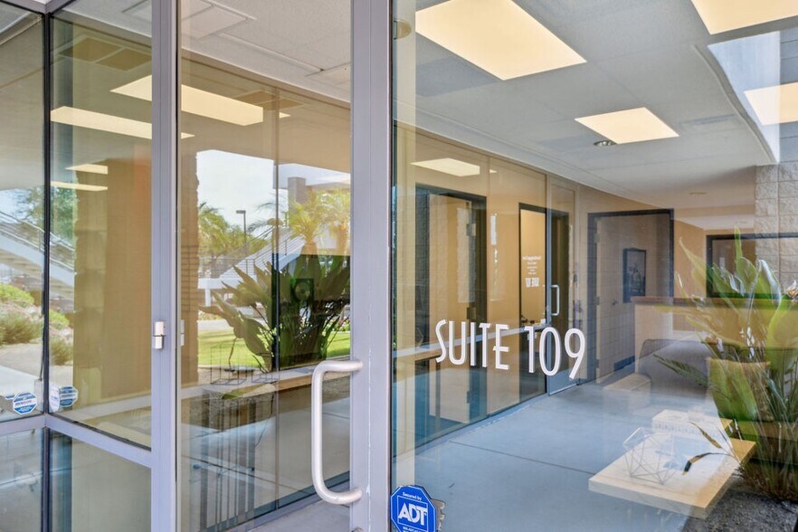 More Photos Of 1553 W Todd Dr, Tempe Office For Sale