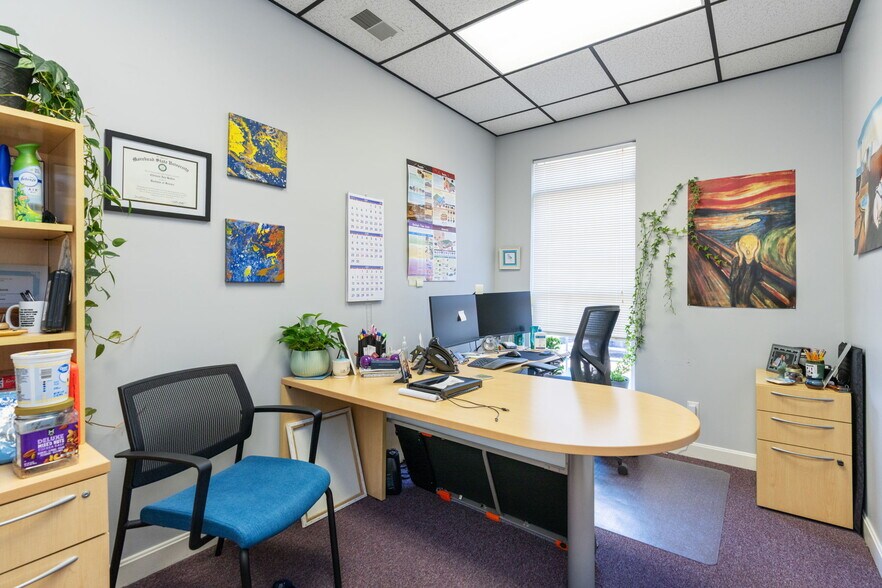 More Photos Of 3240 Office Pointe Pl, Louisville Coworking Space