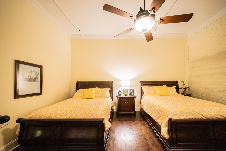 More Photos Of 212 Broadway St, Paducah Apartments For Sale