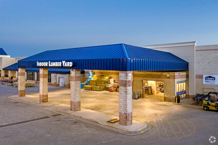 More Photos Of 11309-11323 Bandera Rd, San Antonio Unknown For Lease