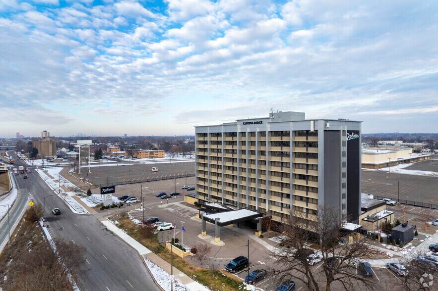 More Photos Of 161 Rondo Ave, Saint Paul Hotel For Lease