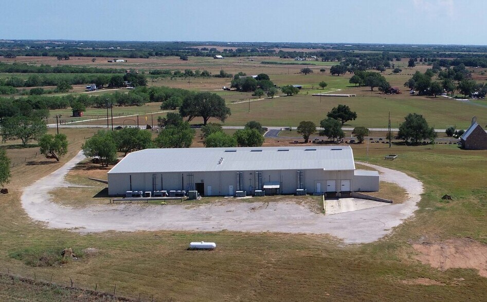 More Photos Of 1371 FM 1346, La Vernia Warehouse For Sale