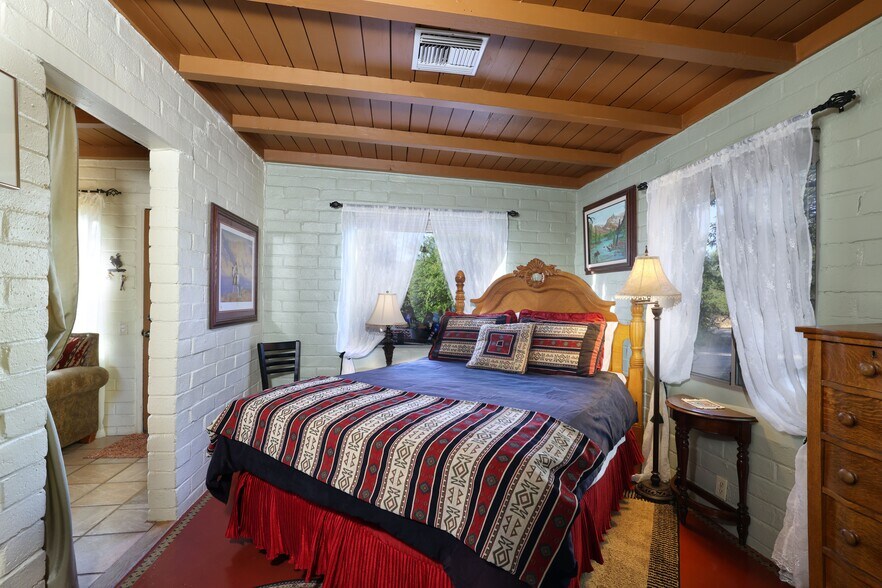 More Photos Of 1401 N Camino Cordon Rd, Tucson Apartments For Sale