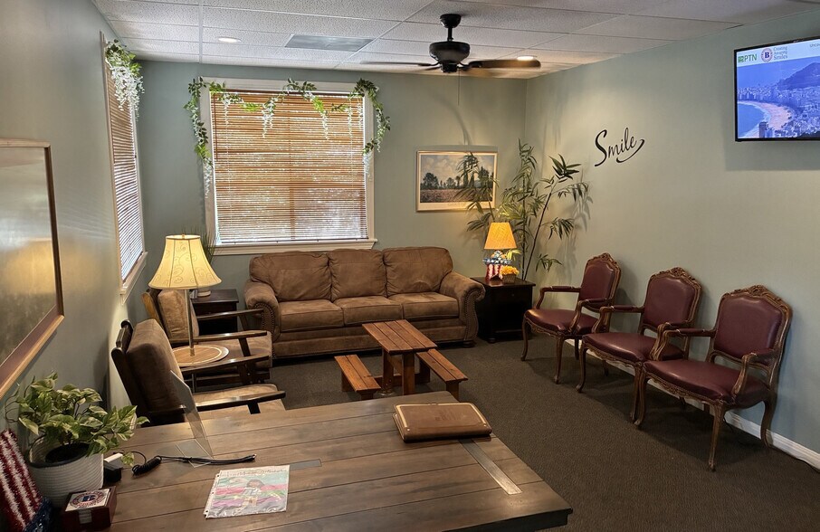 More Photos Of 11924 Vance Jackson Rd, San Antonio Office For Lease
