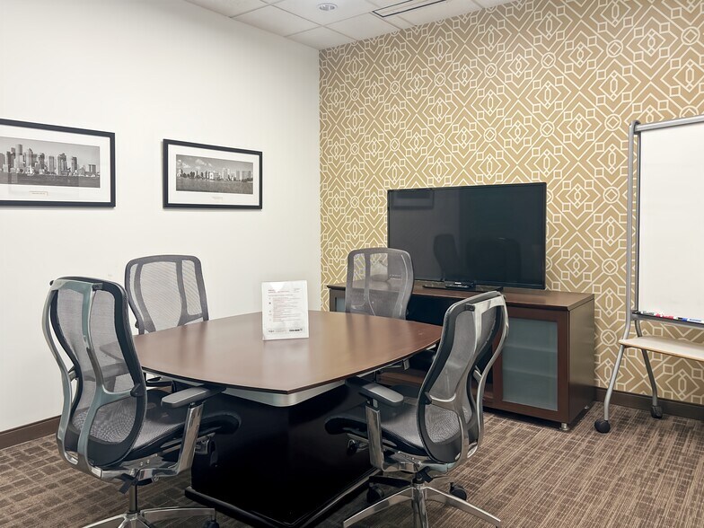 More Photos Of 405 State Highway 121 Byp, Lewisville Coworking Space