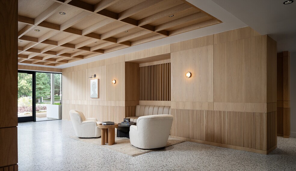 More Photos Of 3334 Richmond Ave, Houston Office For Sale