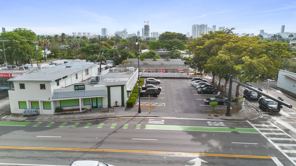 Primary Photo Of 308 N Federal Hwy, Hallandale Beach Storefront Retail Office For Sale