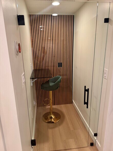 More Photos Of 51 E Monterey Way, Phoenix Medical For Lease