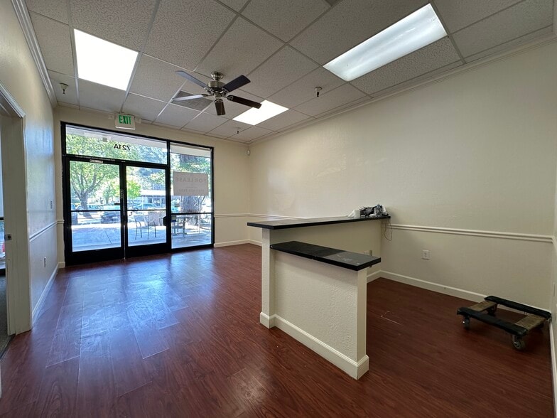 More Photos Of 701-765 E Blithedale Ave, Mill Valley Unknown For Lease