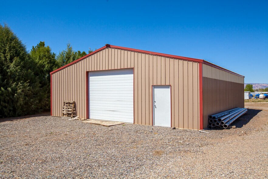 More Photos Of 3281 C Rd, Palisade Manufacturing For Sale