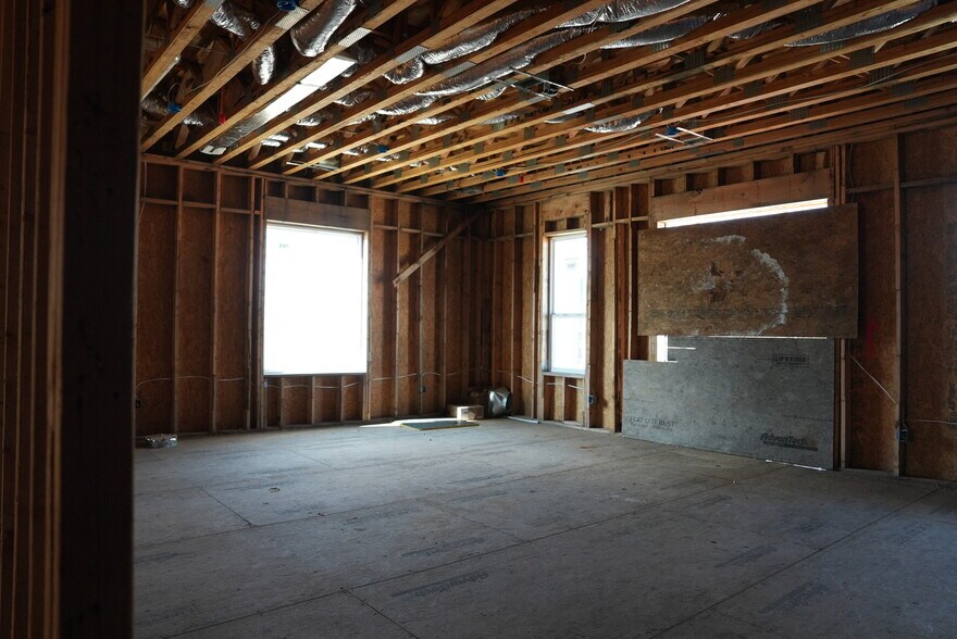 More Photos Of 301 Oak st, Mansfield Multifamily For Sale